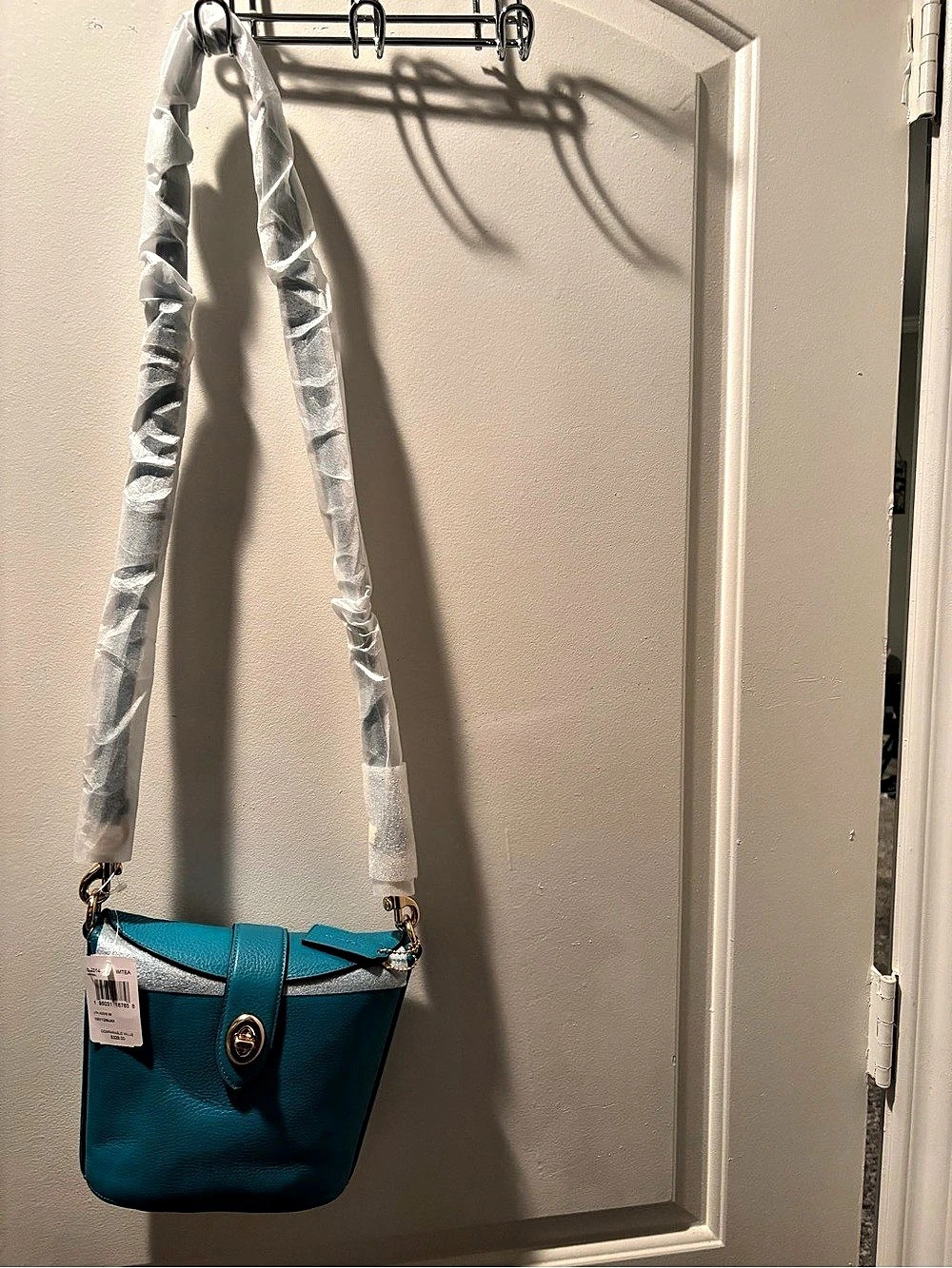 NWT Coach Addie Crossbody Bucket Bag - Teal Pebble Leather C2814